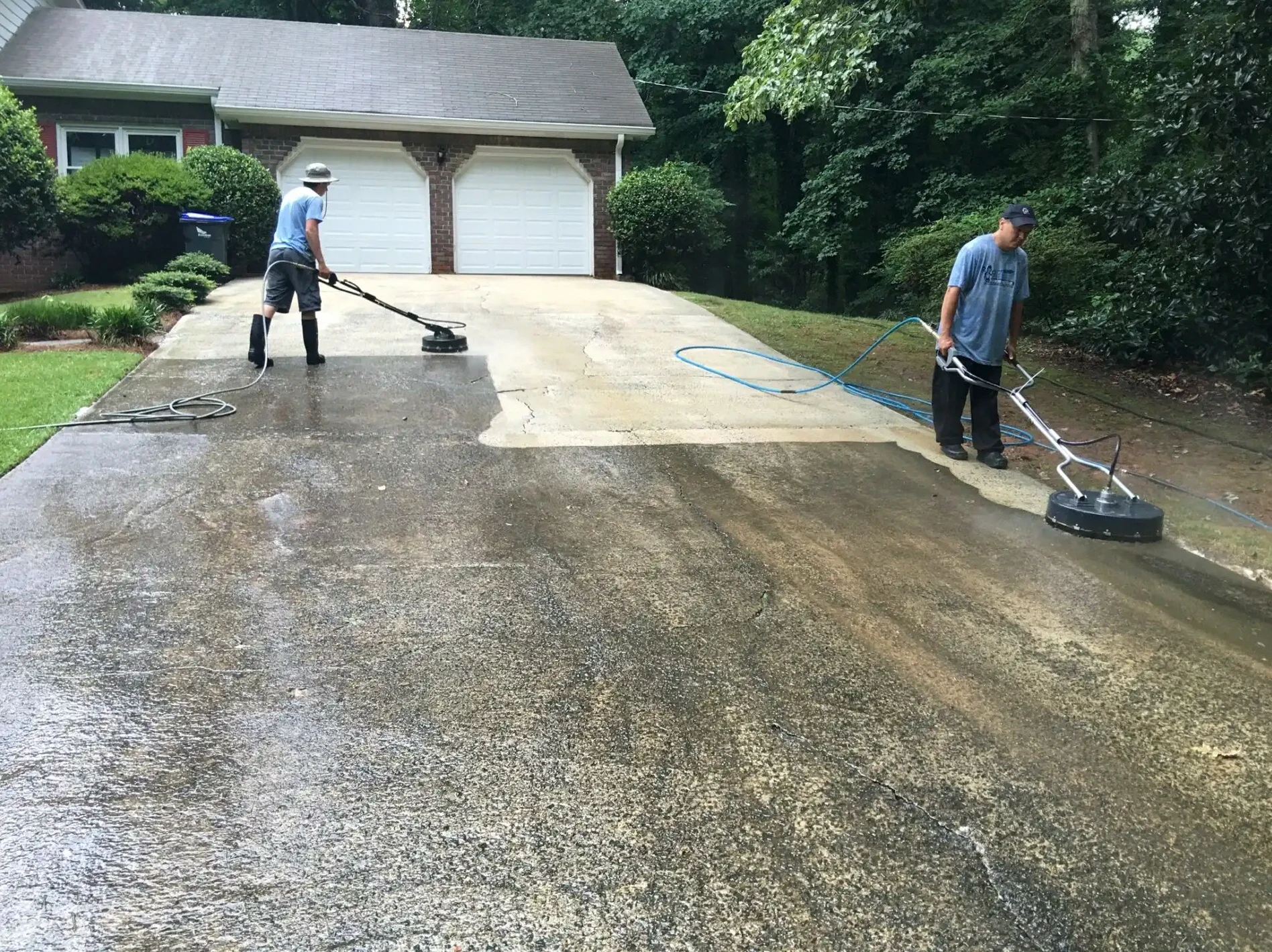 Residential Driveway Pressure Washing in Montgomery, AL